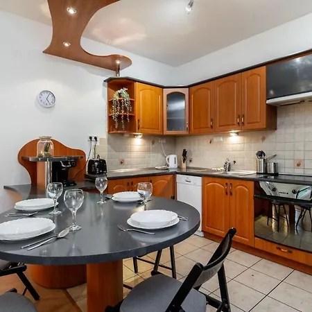 Apartment Superb Place To Live Saska Kepa Warsaw